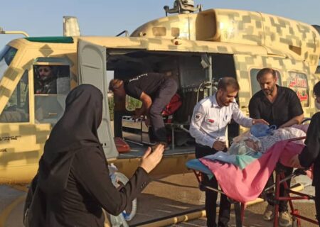 انتقال اضطراری بیمار بحرانی مسجدسلیمان به اهواز با اورژانس هوایی