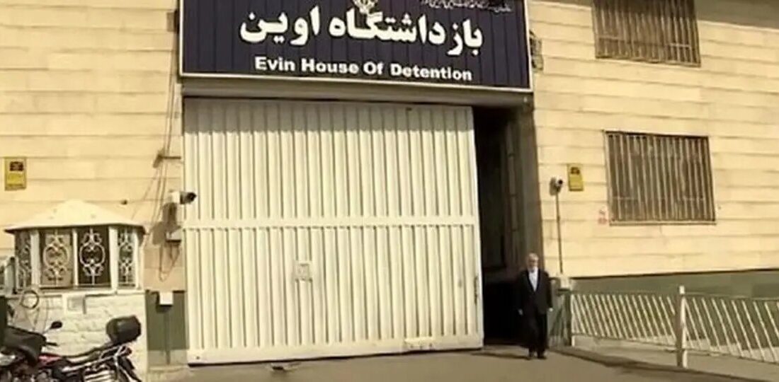 بازگشت زنان زندانی جرایم امنیتی از زندان قرچک به اوین