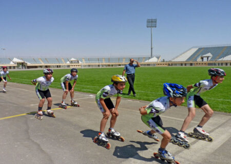 محسن برهانی: اسکیت بازی با شلوارک عفت عمومی را جریحه‌دار نمی‌کند