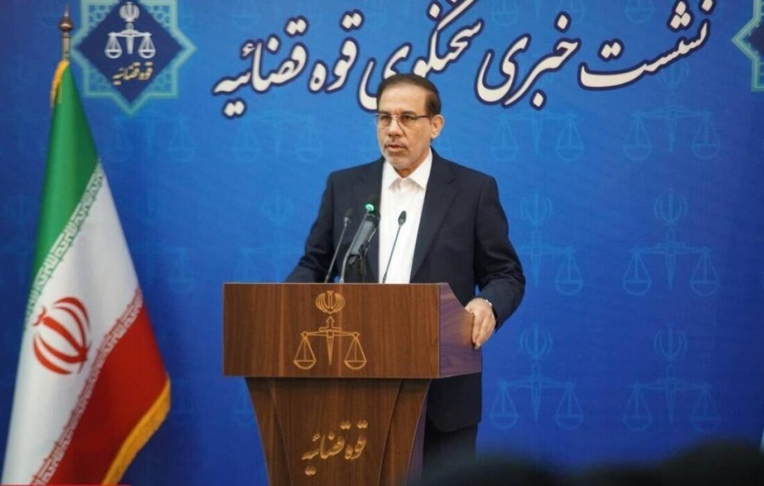 سه دولت نتوانستند مشکل بانک آینده را حل کنند تا منحل شد؛ «کسانیکه تخلف کردند نباید رها شوند»