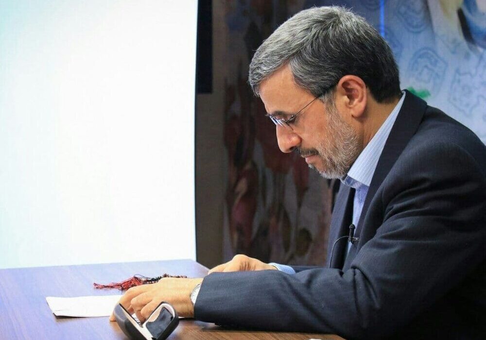 احمدی‌نژاد عزادار شد – ایسنا