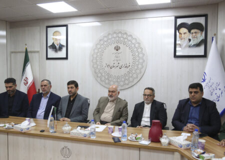 استاندار خوزستان: حل مشکلات متراکم اهواز مستلزم برنامه‌ریزی جهادی است