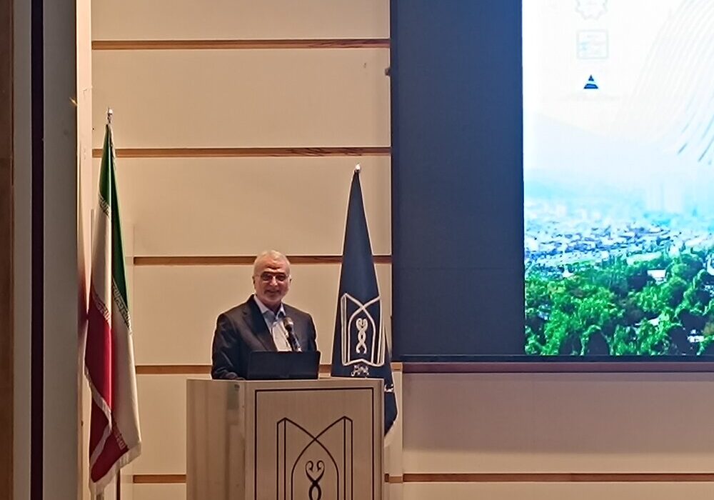 افزایش ظرفیت رشته‌های پزشکی منوط به تأمین بودجه/ پذیرش دانشجویان خارجی بی رویه است