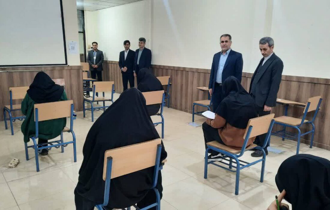 بازدید معاون منابع انسانی و امور فرهنگی دادگستری گلستان از محل برگزاری آزمون منصب قضاوت