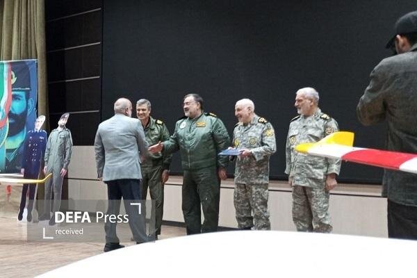 تجلیل از پیشکسوتان عملیات «مروارید» با حضور فرمانده نیروی هوایی ارتش و امیر سرتیپ آراسته