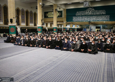 جدیدتربن تصاویر از حسین شریعتمداری و قاضی صلواتی در حسینیه امام خمینی (ره)