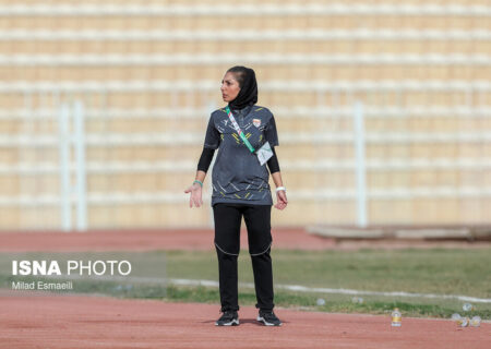 جدیدی زاده سرمربی تیم فوتبال دختران نفت آبادان شد