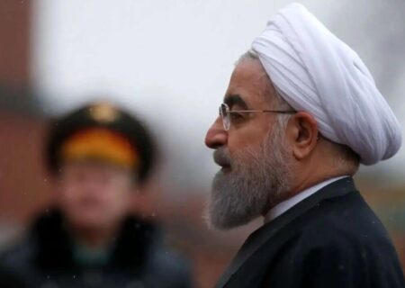 حسن روحانی و این گروه خشن/ رییس دولت یازدهم و دوازدهم چرا و چگونه از سه جبهه زیر ضرب است؟