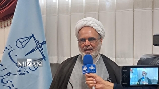 حفاظت دادگستری استان مرکزی از سنگ‌نگاره‌های کشف شده در جریان احداث پروژه نیروگاه خورشیدی