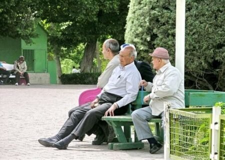 حقوق آبان بازنشستگان فولاد واریز شد
