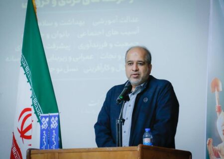 خضریان: مدیرانی که طعم محرومیت را نچشیده باشند، خدمت‌رسانی واقعی را نمی‌فهمند