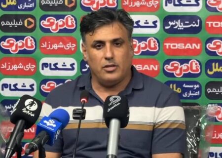 خلیفه‌اصل: رستمی بخاطر صحبت درباره مشکلات مالی تیم ۲ جلسه محروم شد/ از حضور بانوان در ورزشگاه خوشحالیم