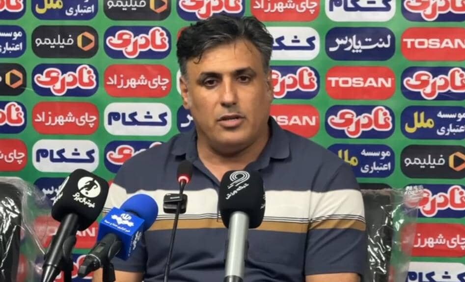 خلیفه‌اصل: رستمی بخاطر صحبت درباره مشکلات مالی تیم ۲ جلسه محروم شد/ از حضور بانوان در ورزشگاه خوشحالیم