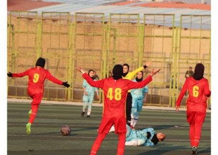 دختران فولادی نیم‌فصل دوم لیگ یک را با شکست شروع کردند