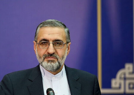 در نقطه سقوط بالگرد فقط هفت پیکر پیدا شد/ روایت تازه اسماعیلی از نحوه و تفاوت پیدا شدن پیکر آل هاشم در سانحه سقوط بالگرد