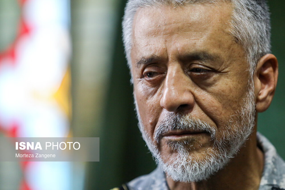 دریادار سیاری: توطئه دشمن برای تفرقه‌افکنی نتیجه نخواهد داشت