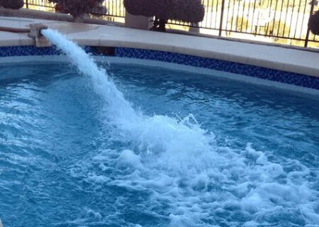 دزدی از آب آتش نشانی برای استخر!