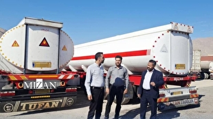 دو تریلر تانکردار حامل ۷۰ هزار لیتر سوخت قاچاق در شهرستان حاجی‌آباد استان هرمزگان توقیف شد