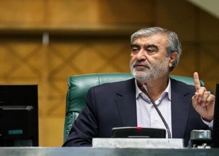 رئیس کمیسیون امنیت ملی: توان بازدارندگی نیروهای مسلح در شرف ارتقا است/ سازمان برنامه، ستاد کل و شورای عالی امنیت ملی در برنامه مصوب نقش مؤثری دارند