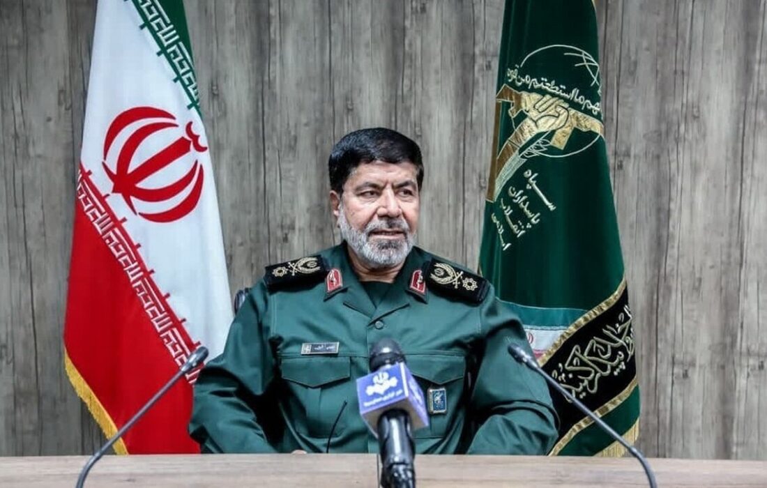 سردار شریف: اگر در روایت اول تعلل کنیم، دشمن با طرح شبهاتی مثل «چرا جنگ شروع شد؟» افکار عمومی را منحرف می‌کند/ رژیم پهلوی در حال احیای وجهه خود است