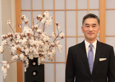 سفیر جدید ژاپن در سفر اهواز: آمادۀ همکاری همه‌جانبه با استان خوزستان برای مقابله با آلودگی هوا، مدیریت منابع آب و رفع رسوبات رودخانه‌ها هستیم