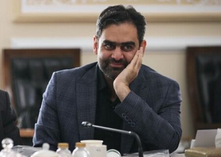 صمیمیت خاص ثابتی و خضریان در صحن علنی + عکس