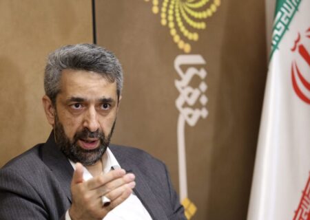 طباطبایی: گره‌های کشور را باید خودمان باز کنیم؛ نیمی از مسیر توسعه همین‌جاست