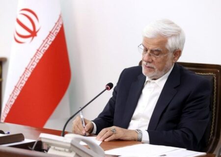 عارف: هنر می‌تواند پلی برای صلح، همدلی و مقابله با صداهای تفرقه‌افکن باشد