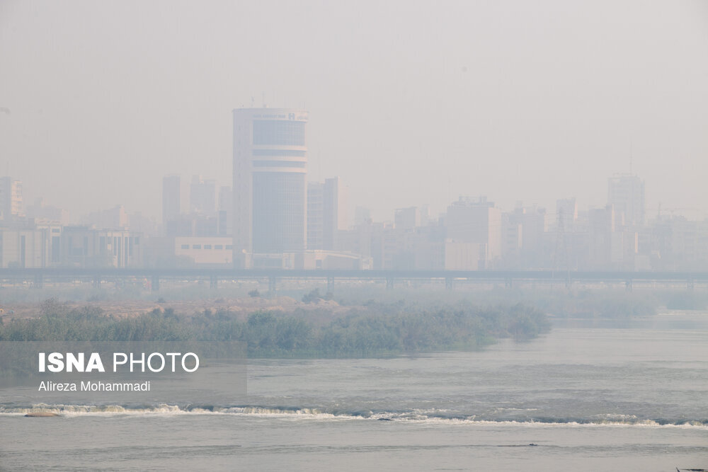 تنفس هوای آلوده در ۱۴ شهر خوزستان/ وضعیت «قرمز» در ۷ شهر
