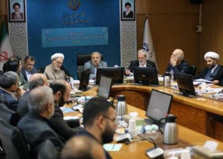 لزوم تولید محتوای چندرسانه‌ای جذابِ آموزش قرآن به دانش‌آموزان