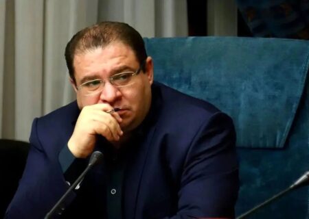 محمد گلزاری: دولت نگرانی‌ها، انتقادات و پیشنهادات درباره مصوبه بنزین را رصد و بررسی می‌کند/ دولت مسیر شوک‌درمانی را طی نکرد