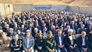 مراسم خون صلح در روستای سراب قمش شهرستان دلفان برگزار شد