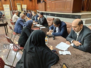 مسئولان قضایی دادگستری استان تهران به مشکلات حقوقی و قضایی ۱۹۸ نفر از مراجعان رسیدگی کردند