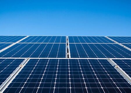 نیروگاه خورشیدی نهاد ریاست‌جمهوری بهره‌برداری شد 