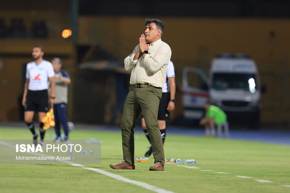 واکنش خلیفه اصل به درگیری بازیکنش با علی نعمتی: احمدی باید احترام بزرگتر خود را نگه دارد