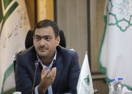 ورود اتوبوس‌های دوکابین به پایتخت تا پایان بهمن/ احتمال تعطیلی پاساژ علاءالدین به‌دلیل ناایمنی ساختمان