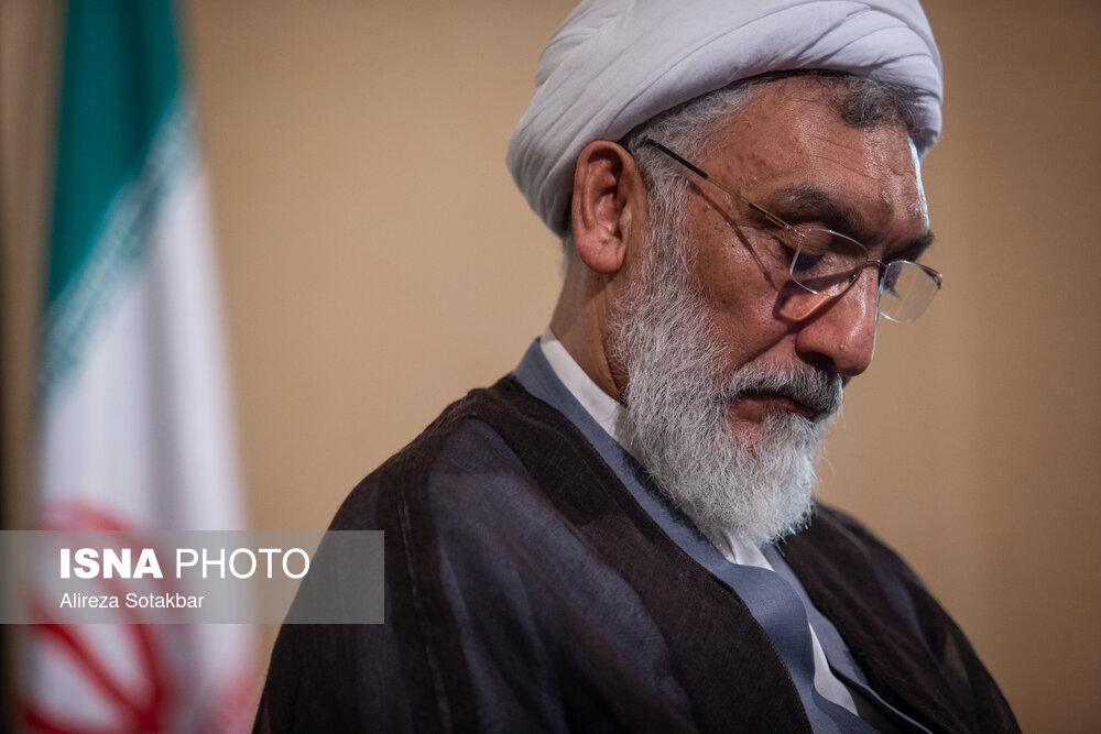 پورمحمدی: اشغال سفارت آمریکا اقدام از پیش طراحی‌شده نبود/ «کاپیتولاسیون» هنوز در روابط ایران و آمریکا نمایان است