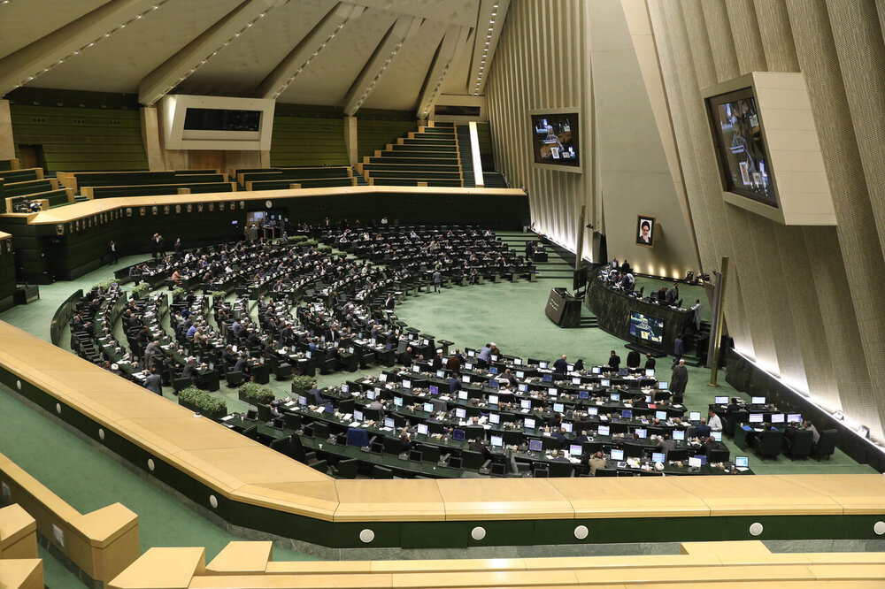 چشم ناظر مجلس بر برنامه هفتم توسعه؛ باید از سخنرانی فراتر برویم