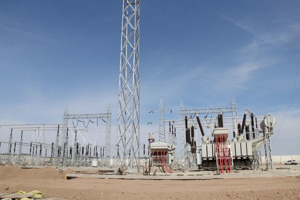 ۶ همت پروژه حیاتی برق در دزفول در دست اجراست