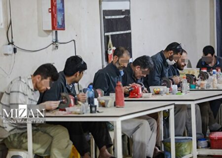 ۶۰ رشته مهارت‌آموزی و ۱۱۰ کارگاه اشتغال در زندان‌های استان کرمان فعال است/ ارائه خدمات حمایتی به ۴۹۴۷ خانواده زندانی