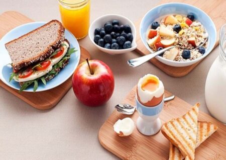 صبحانه محبوبی که فشار خون را بالا می‌برد