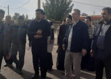 اشکان مرادی فرماندار لالی به همراه مدیرکل امور عشایر و معاونت کمیته امداد استان خوزستان در بازدید میدانی از مناطق سیل‌زده:ساماندهی سریع خسارات و حمایت از روستاییان و عشایر در اولویت است