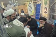 ارائه خدمات قضایی به ۳۵ مراجعه‌کننده در میز خدمت مسئولین عدلیه در نماز جمعه قم