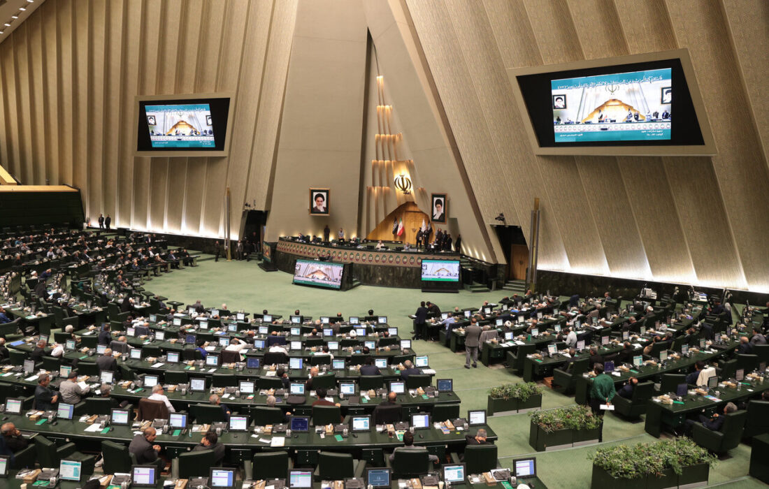 از مدرسِ مردمی تا مجلسی دور از مردم/ جمع‌بندی نظرات کاربران خبرآنلاین درباره شباهت‌های نمایندگان مجلس با شهید مدرس