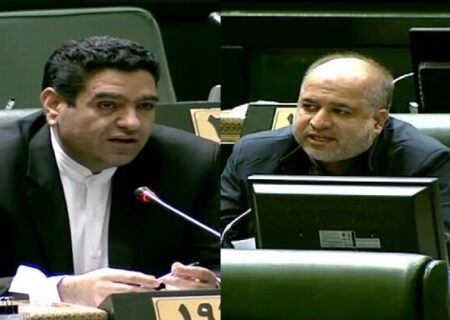 انتقادهای تند خضریان به پزشکیان: تقصیر ماست که وزیرت را استیضاح نکردیم
بیگی: چرا می‌خواهیم فضای مملکت را علیه رئیس جمهور کنیم؟