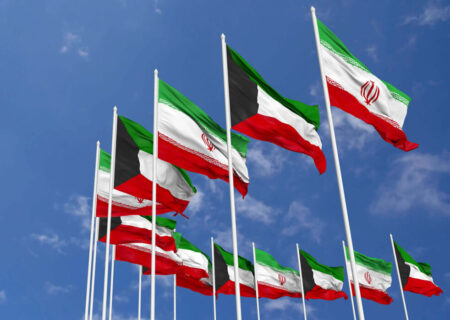 انتقال ۱۴ زندانی ایرانی در کویت به کشور 