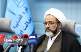 با شماره تلفن «۳۰۱۰۰» از وضعیت پرونده خود در دیوان عدالت مطلع شوید