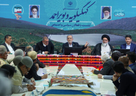 بارها گفته‌ام اگر قرار باشد کسی مقابل مردم قرار بگیرد من در آن صف نخواهم بود