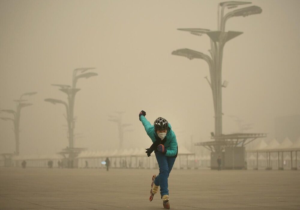 خوزستانی‌ها در روزهای آلوده از فعالیت ورزشی در فضای باز خودداری کنند