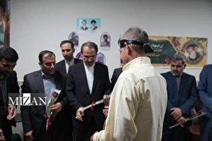 رئیس سازمان بازرسی کل کشور از زندان ابهر بازدید کرد/ گفتوگو با برخی از مددجویان و مسئولان زندان/ تعدادی از زندانیان واجدالشرایط آزاد شدند